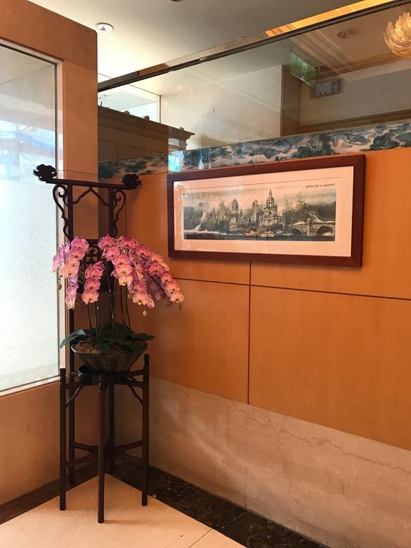Dong Wu Hotel ไทเป ภายนอก รูปภาพ